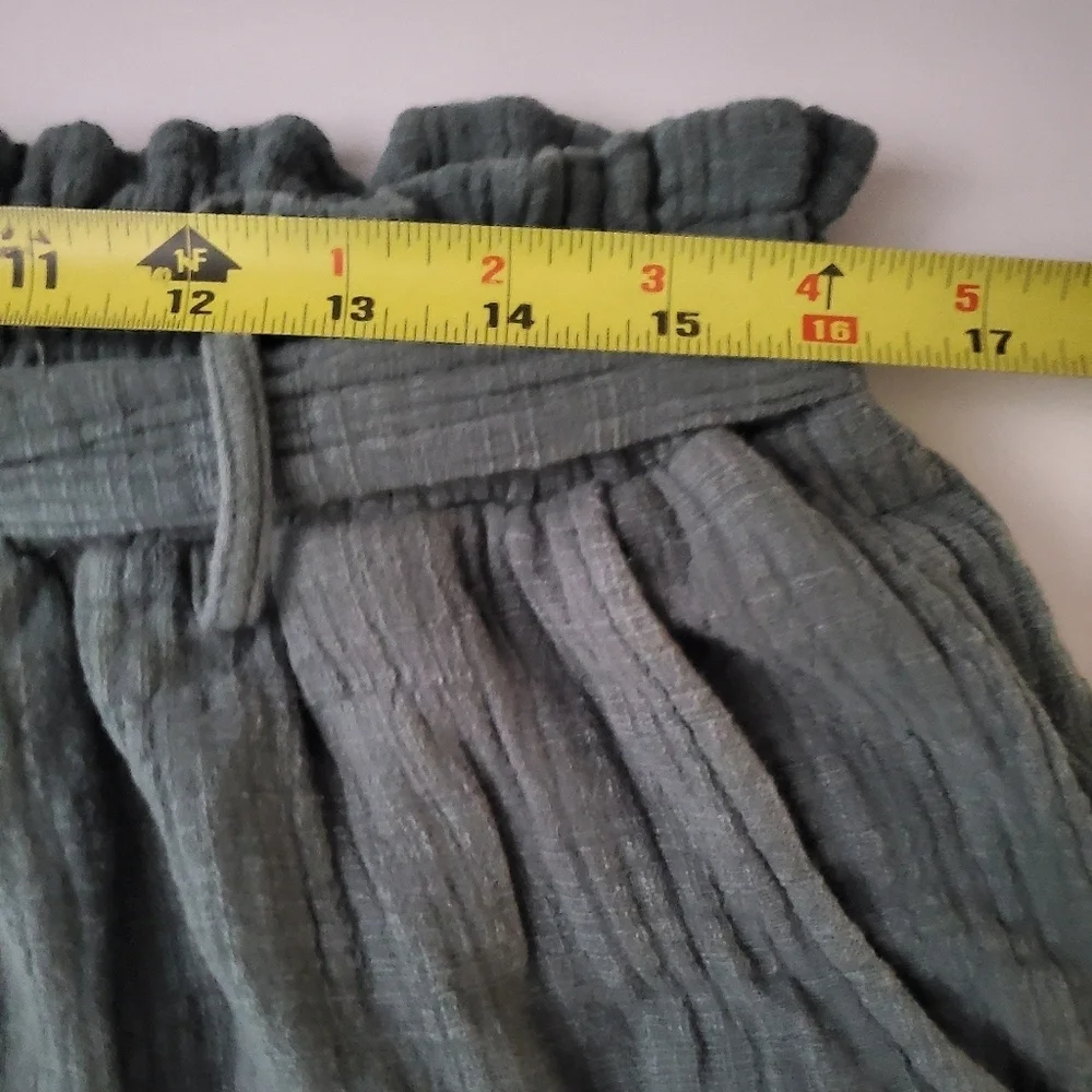 Arula Gauze Highrise Lined Paperbag BoHo Shorts Size 10/12